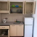 Beachside Smajlaj Appartement Velipojë