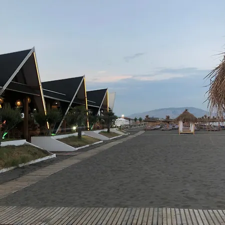 Beachside Smajlaj