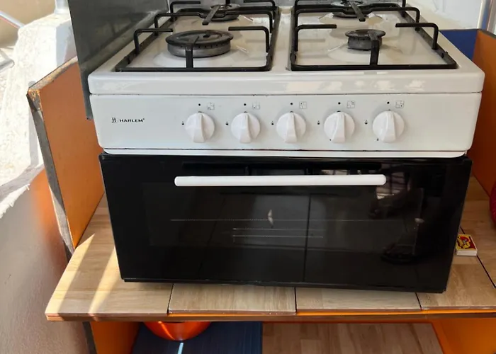 Beachside Smajlaj 公寓