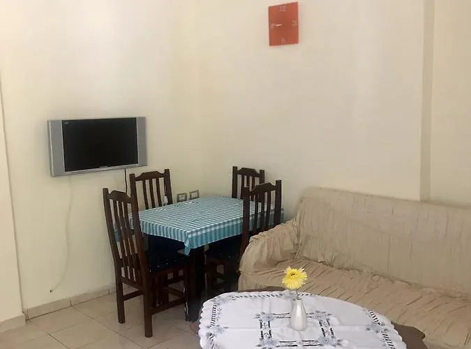 公寓 Beachside Smajlaj Velipojë