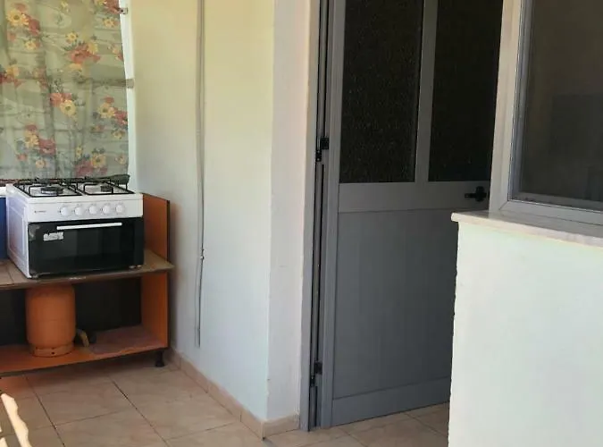 Beachside Smajlaj 公寓 Velipojë